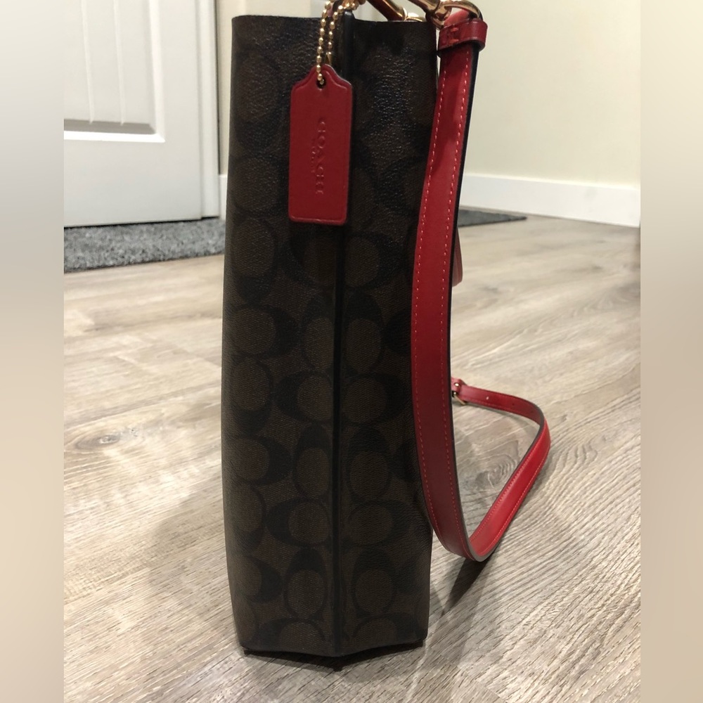 Coach Brown and Red Signature Shoulder Bag - Picture 9 of 14